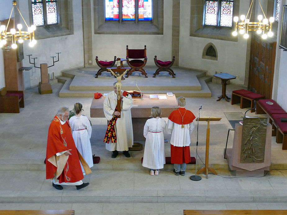 Karfreitgasliturgie und Karfreitagsprozession in Naumburg (Foto: Karl-Franz Thiede)